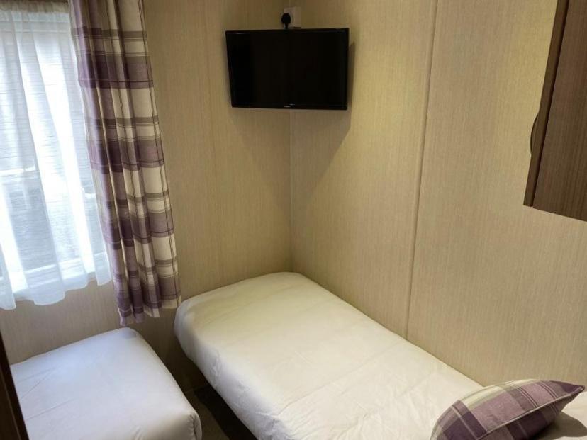 Kingfisher Court 2 Tattershall Lakes With Hot Tub Ngoại thất bức ảnh